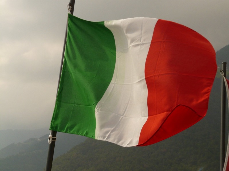 Bandiera italiana-flag-694_960_720