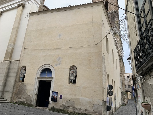 Foto-Salerno – Esterno delle sale San Lazzaro e San Tommaso (foto di G. Ferrantino)